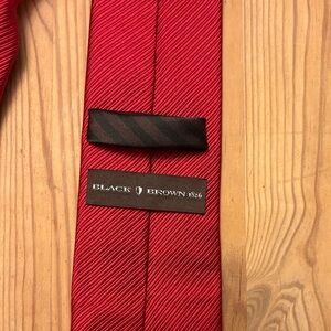 Black Brown 1826 Vibrant Red Silk Diagonal Rib Tie